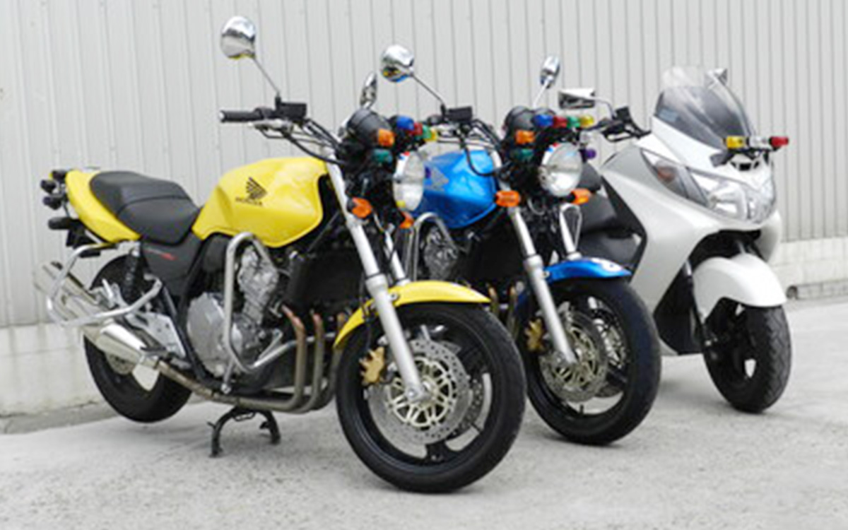 【中古】 本試験型普通免許直前版/有紀書房/日本自動車教習研究会 Amazon.co.jp: 自動車免許 - 運輸・船舶・通信: 本